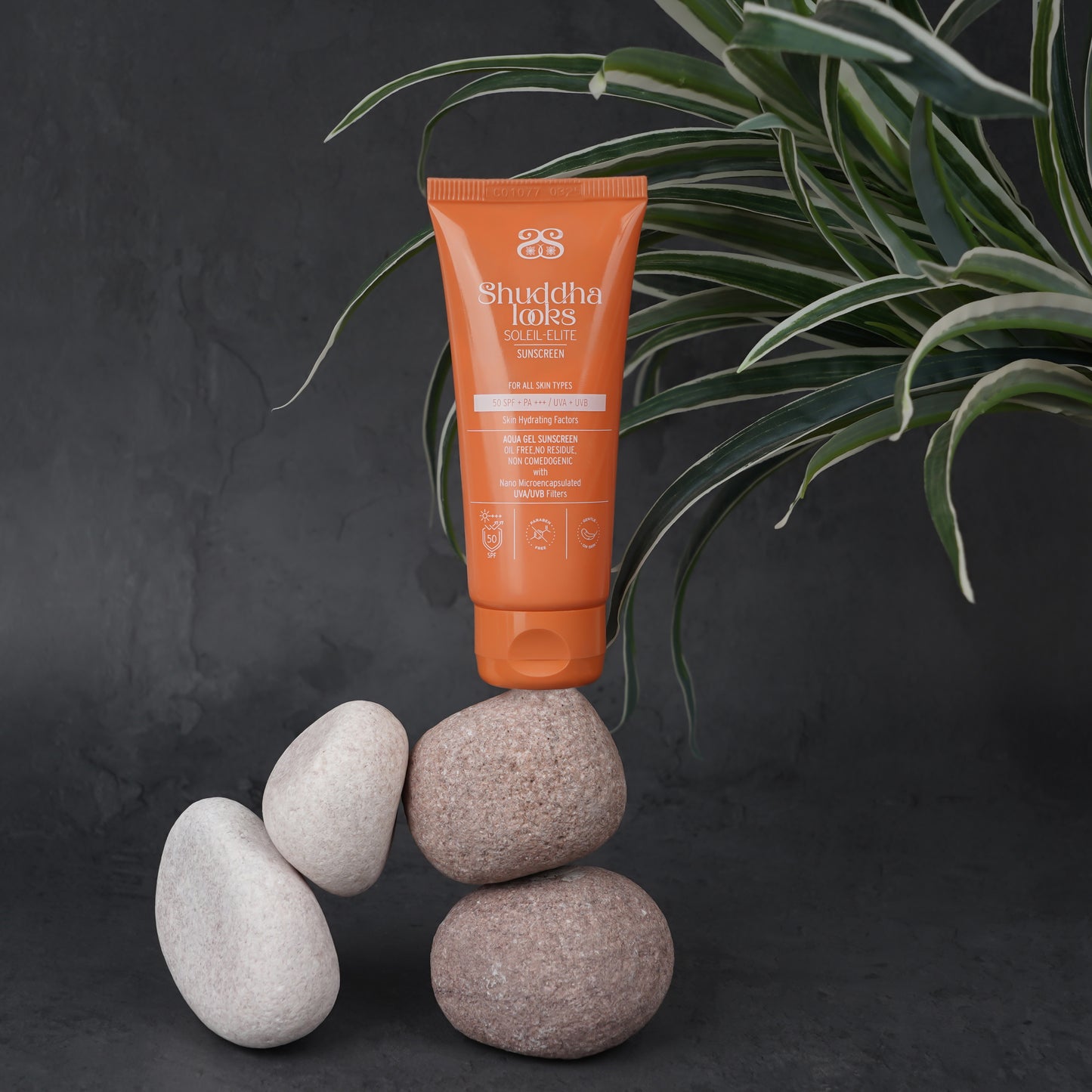 Your Daily Glow with 3-in-1 Soleil-Elite Sunscreen